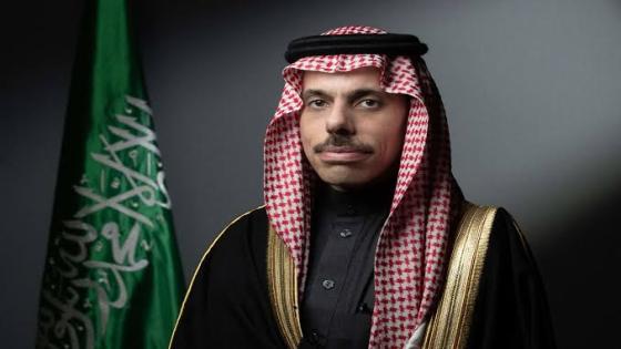 وزير الخارجية السعودي يؤكد على المبالغة في تقارير التباعد مع الإمارات
