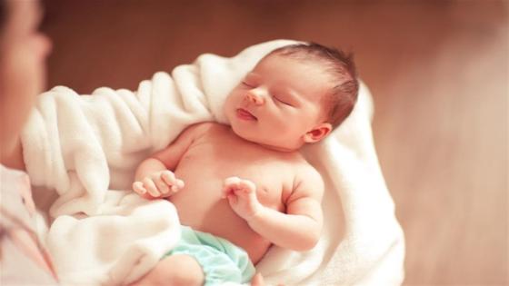 7 أمور يجب الحذر منها أثناء رعاية الأطفال الرضع