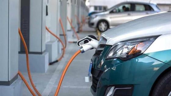دراسة حديثة: تكاليف السيارات الكهربائية أكثر من السيارات التقليدية