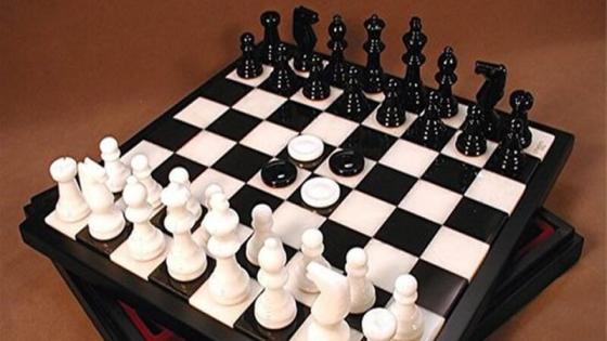 لعبة الشطرنج في مدارس المملكة قريبا