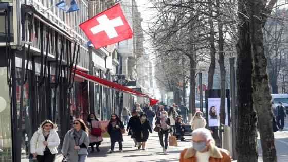 كيف استطاعت سويسرا الوصول إلى أقل معدل تضخم عام من يناير 2022.. اعرف التفاصيل